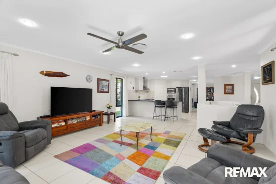 4 The Parkway Place, Mapleton, Qld 4560-Image
