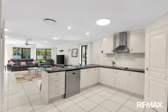 4 The Parkway Place, Mapleton, Qld 4560-Image