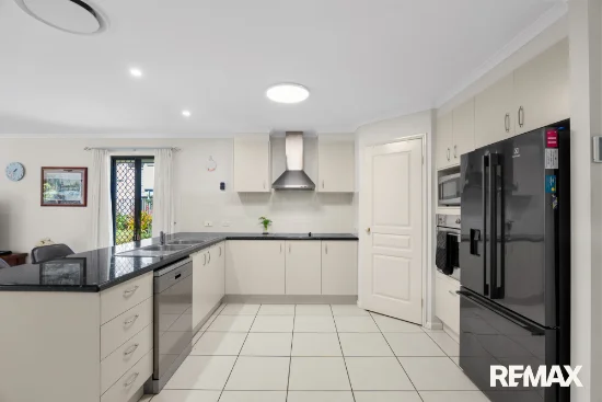 4 The Parkway Place, Mapleton, Qld 4560-Image