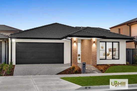 4 Theatre Cct, Clyde North, Vic 3978