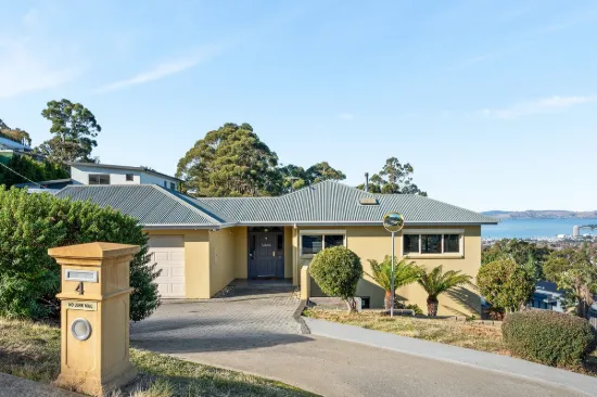 4 Thelma Drive, West Hobart, Tas 7000