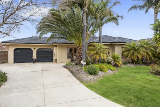 4 Tuart Place, West Lakes, SA 5021