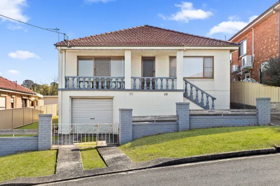 4 Turpin Avenue, Warrawong, NSW 2502
