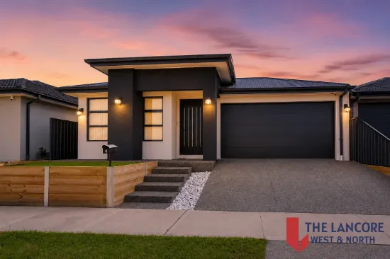 4 Tweed Place, Kalkallo, Vic 3064