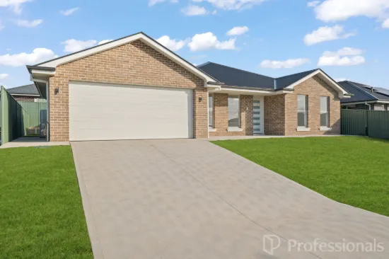 4 Twynam Avenue, Windradyne, NSW 2795