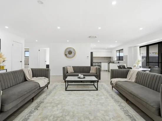 4 Vickers Place, Raby, NSW 2566