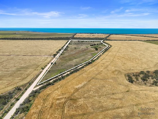 4 Vinecombe Road, Port Julia, SA 5580