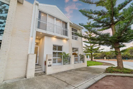4 Vivaldi Drive, Mandurah, WA 6210