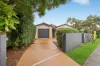 4 Vivian Street, Tennyson, Qld 4105