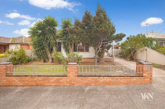 4 Vule Street, St Albans, Vic 3021