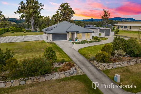4 Watergum Drive, Pie Creek, Qld 4570