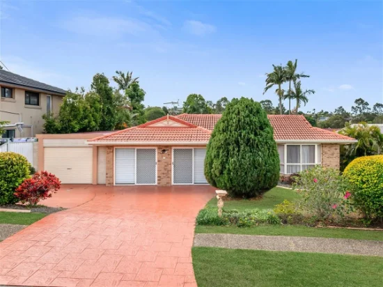 4 Westminster Way, Wishart, Qld 4122