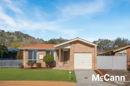 4 Wheelwright Crescent, Banks, ACT 2906