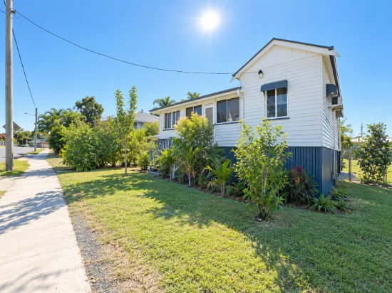 4  White, Park Avenue, Qld 4701