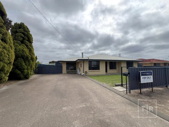 4 Whitegum Avenue, Castletown, WA 6450