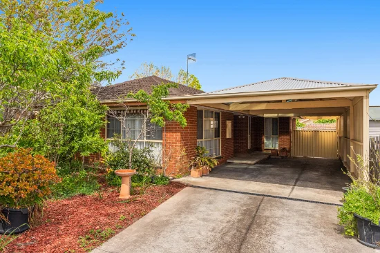 4 Winter Court, Mill Park, Vic 3082 - For Sale