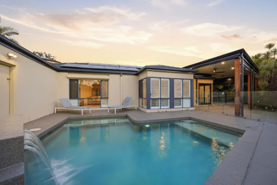 4 Worthing Court, Arundel, Qld 4214