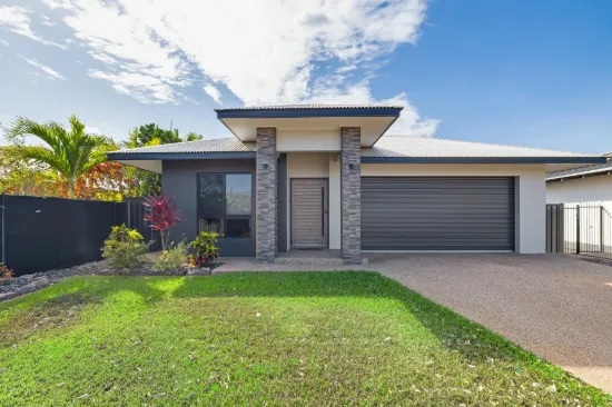 4 Wunsch Court, Zuccoli, NT 0832