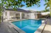 4 Yarra Place, Pacific Pines, Qld 4211