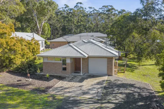 4 Young Road, Halls Gap, Vic 3381