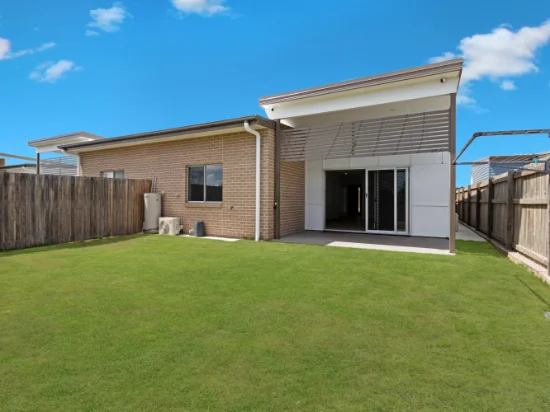 40/1 Links Court, Urraween, Qld 4655 - For Rent