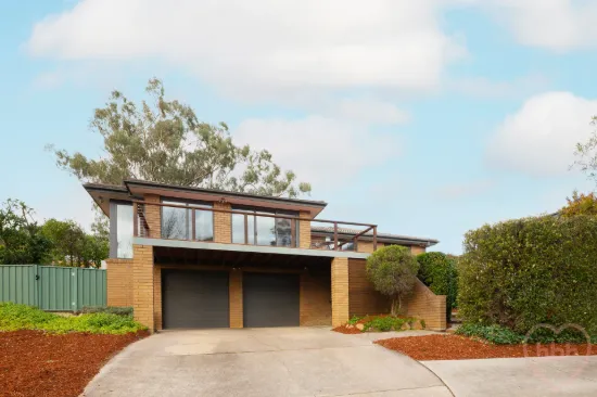 40 Baracchi Crescent, Giralang, ACT 2617