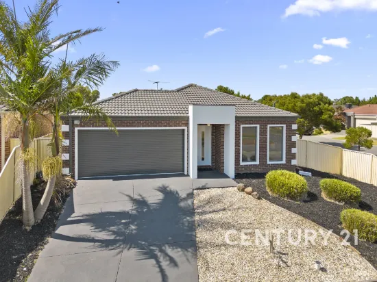 40 Bluehills Boulevard, Pakenham, Vic 3810