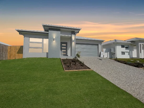 40 Calvana Cres, Cosgrove, Qld 4818