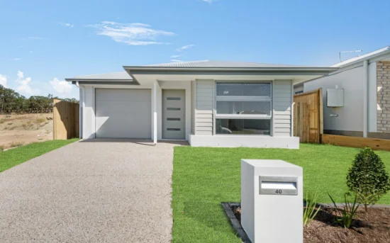 40 Classical Cct, Ripley, Qld 4306 - For Rent