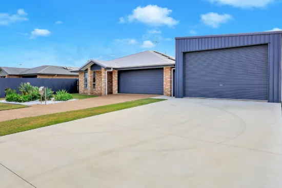 40 Clearview Avenue, Thabeban, Qld 4670