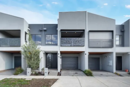 40 Creek Esplanade, Donnybrook, Vic 3064