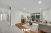 40 Glenrose Boulevard, Clyde North, Vic 3978-Image