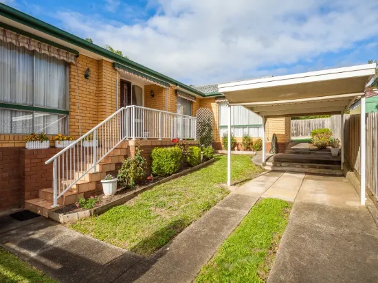 40 Gretana Crescent, Frankston, Vic 3199