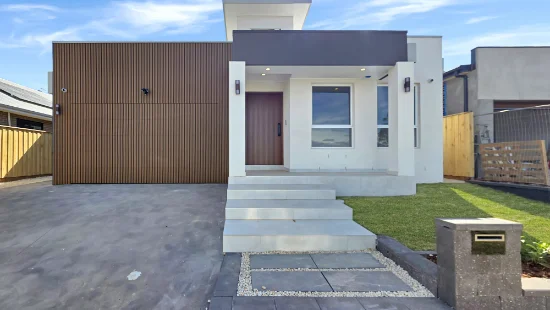 40 Guineas Street, Menangle Park, NSW 2563