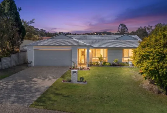 40 Hawkes Avenue, Arana Hills QLD 4054-Image