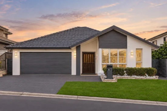 40 Jenkinson Drive, Elizabeth Hills, NSW 2171