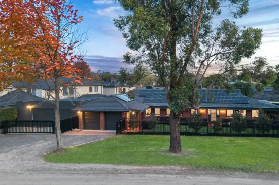 40 Manuka Road, Berwick, Vic 3806