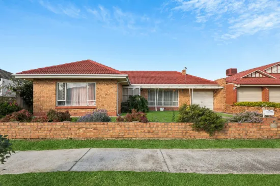 40 Mitton Avenue, Henley Beach, SA 5022