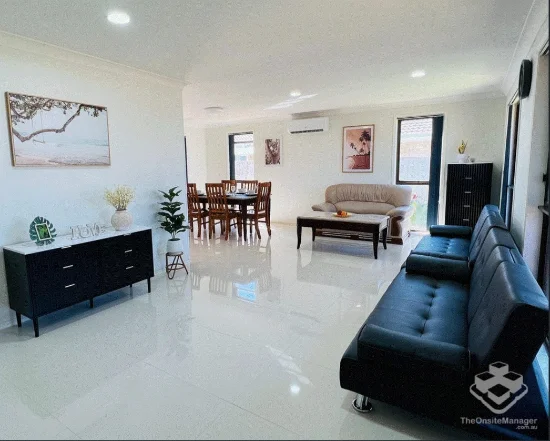40 Oxley Drive, Paradise Point, Qld 4216 - For Rent