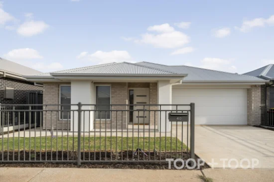 40 Palmer Way, Munno Para, SA 5115