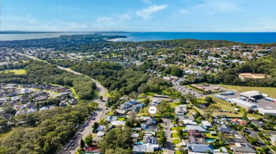 40 Poplars Avenue, Bateau Bay, NSW 2261