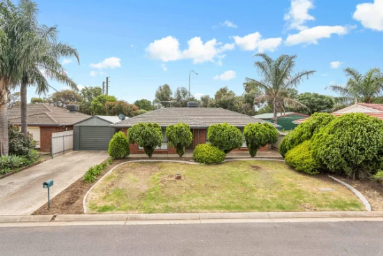 40 Sterling Court, Smithfield Plains, SA 5114