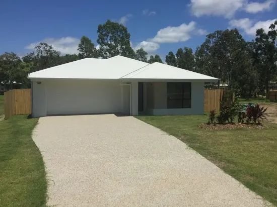 40 Trader Crescent, Cannonvale QLD 4802-Image
