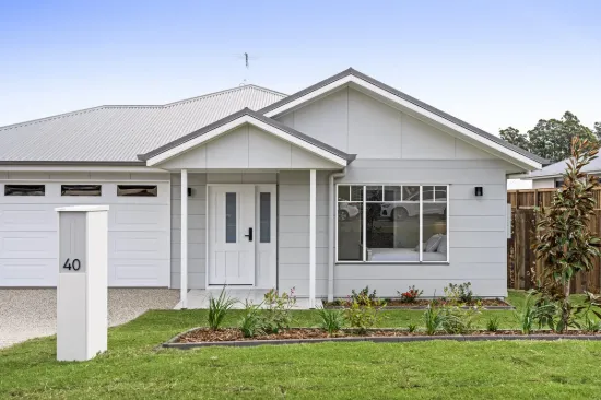 40 Vista Crescent, Mount Kynoch, Qld 4350