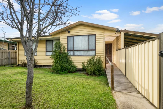 40 Waitara Grove, Norlane, Vic 3214