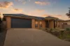 40 Yarrawah Crescent, Bourkelands, NSW 2650