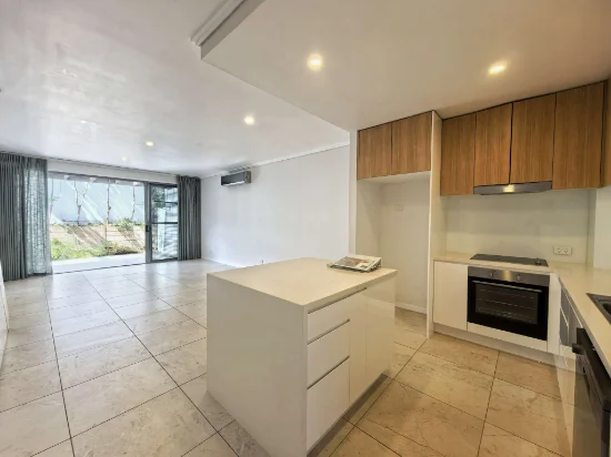 40 York Street, Robina, Qld 4226