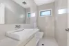 4004 The Boulevarde, Benowa QLD 4217-Image