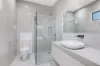 4004 The Boulevarde, Benowa QLD 4217-Image