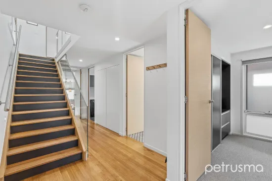 403 Macquarie Street, South Hobart, Tas 7004-Image